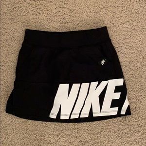 Girls Nike knit skort, size 6X